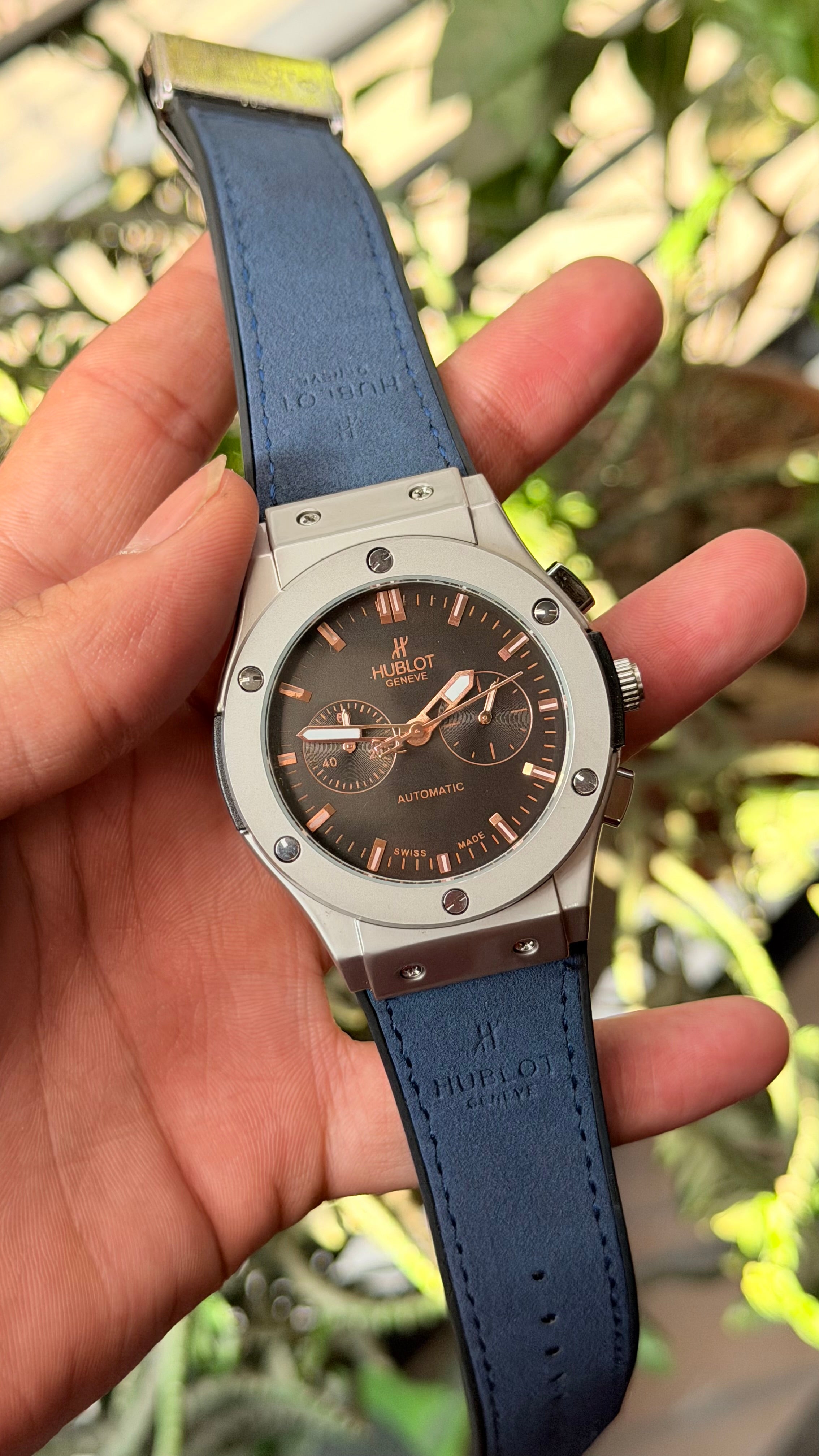 Hu-blot Black Rose Gold Dial Chronograph Blue Leather Belt Watch For Men's
