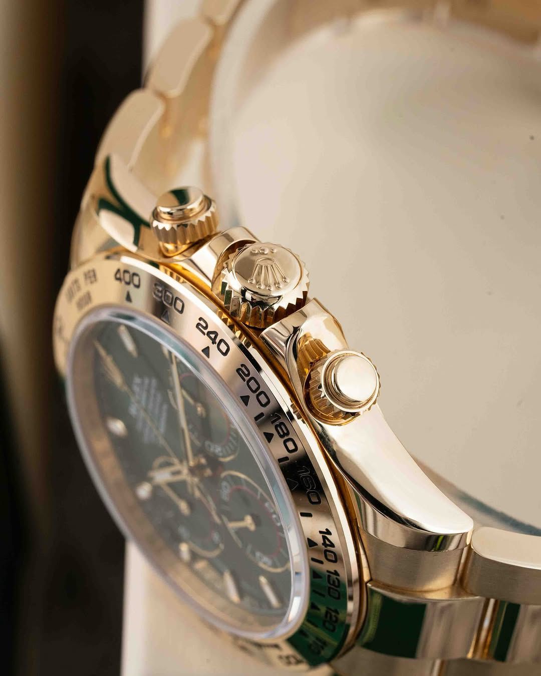 Rol ex Automatic Golden And Green Dial Analog Chronograph Round Men's Watch