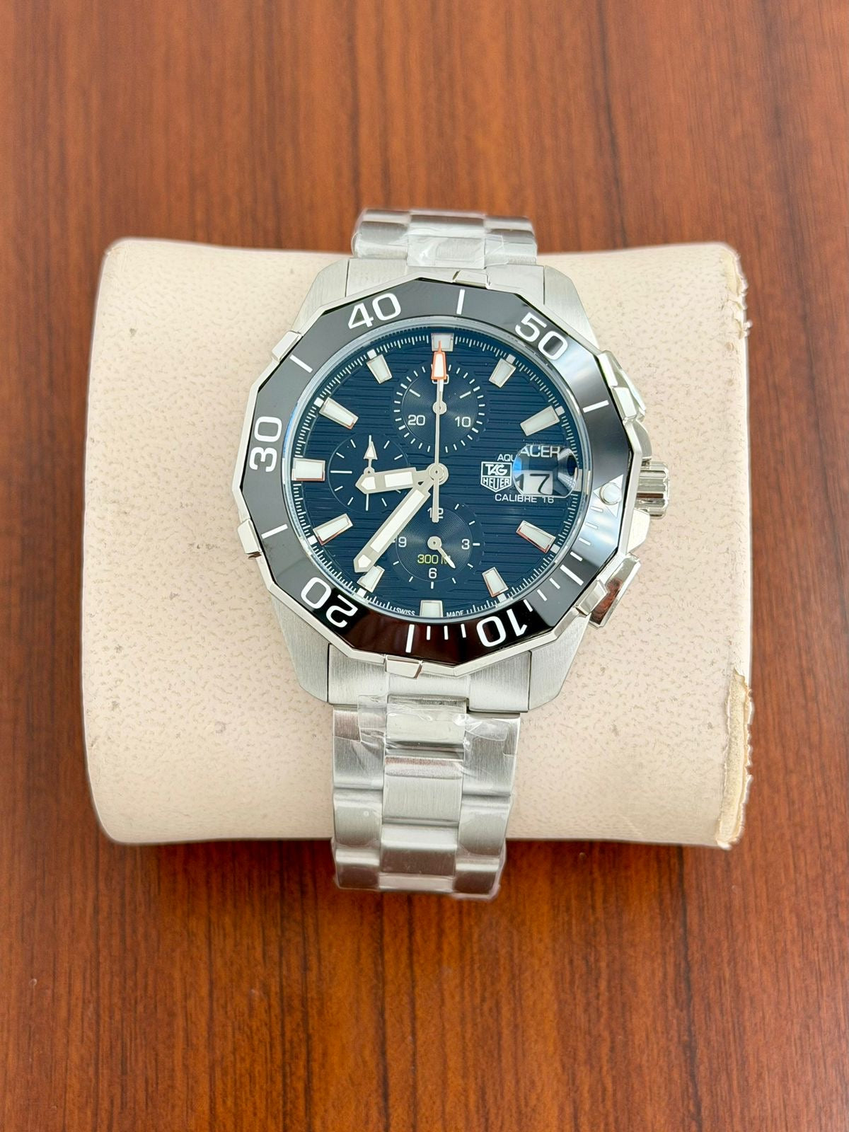 Tag Heuer Aquaracer Chronograph Black Dial Metal Belt Men's Watch