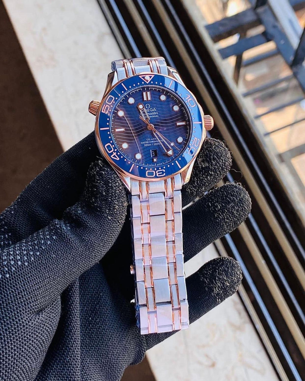 Omega Seamaster Diver 300M Blue Dial Metal Belt Men's Watch