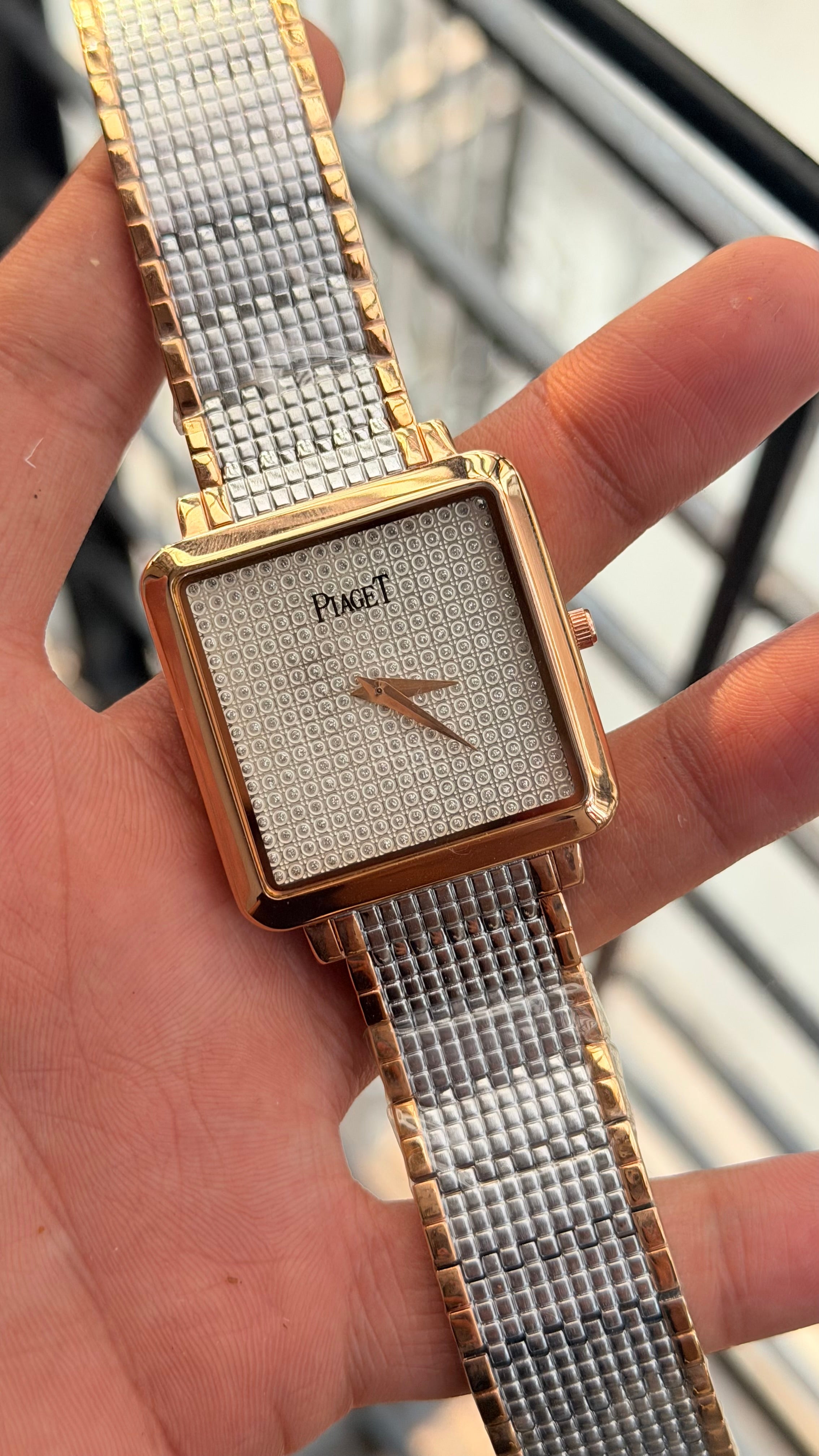 Piaget Diamond Square Dial Quartz Movement Men's Watch