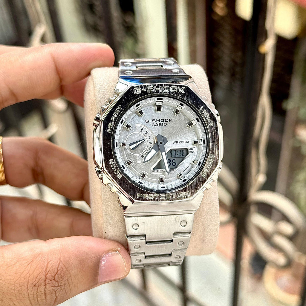 CASIO G-SHOCK GM-2100YM-8ADR - G1668 Silver Dial Men's Watch