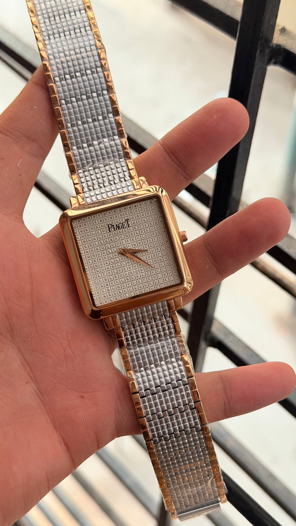 Piaget Diamond Square Dial Quartz Movement Men's Watch