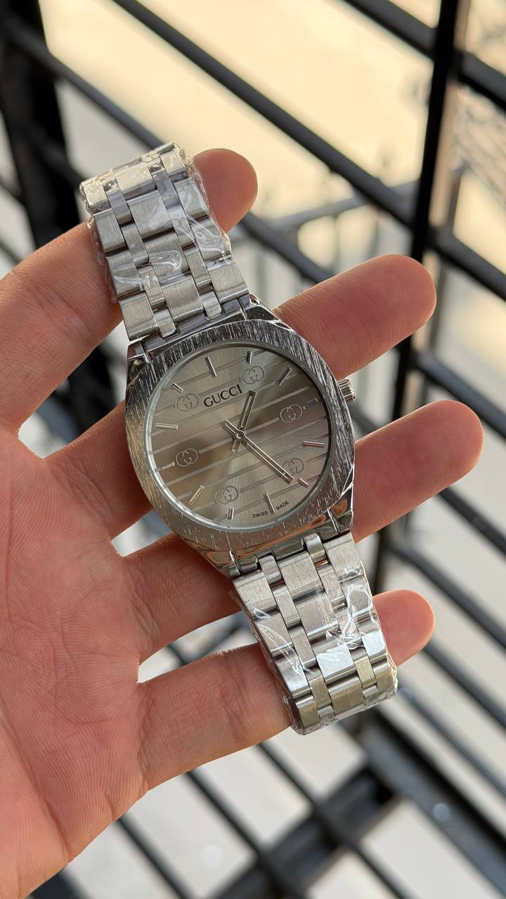 Gucci Slim Silver Dial Men's Watch